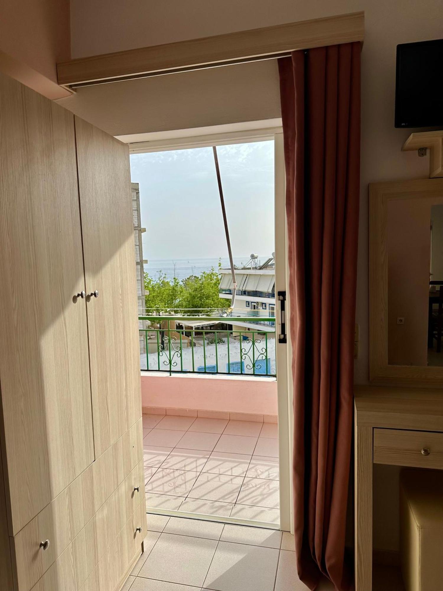 Elysian Sunset Studios Himare Exterior photo